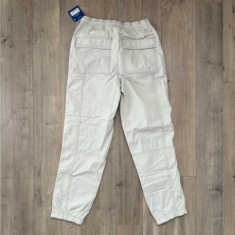 Arizona Jean Co. Pebbled Beach Cargo Pants NWT - Picture 6 of 9